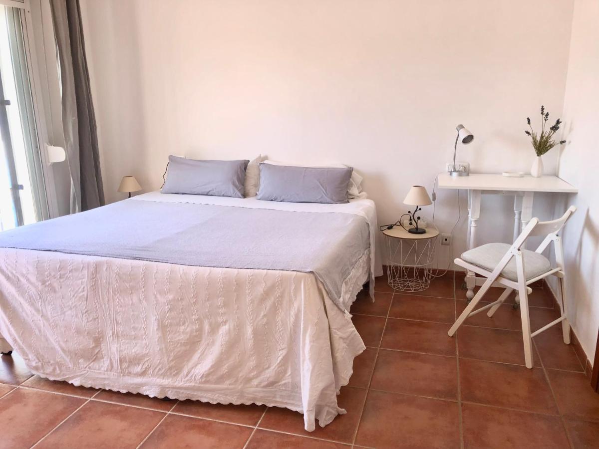 Charming 1 Bedroom Suite With Shared Kitchen Next To Puerto Banus Marbella Exterior foto